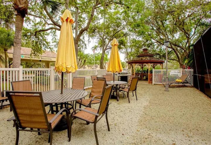 Outdoor Patio with Gazebo Near Assisted Living Facility Outdoor Patio with Gazebo Near Assisted Living Facility